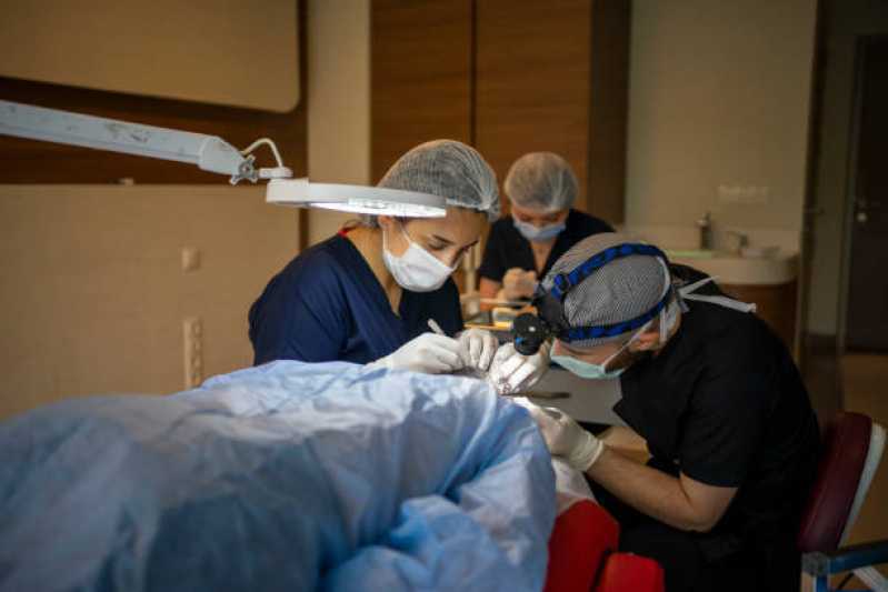 Implante Cabelo Masculino Clínica Núcleo Residencial Cristo Rei - Implante de Cabelo Valinhos